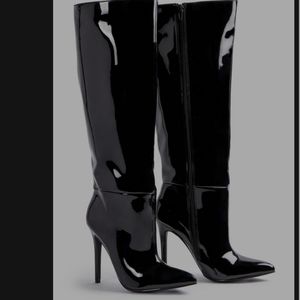 Just Fab wet patent leather high heal boots